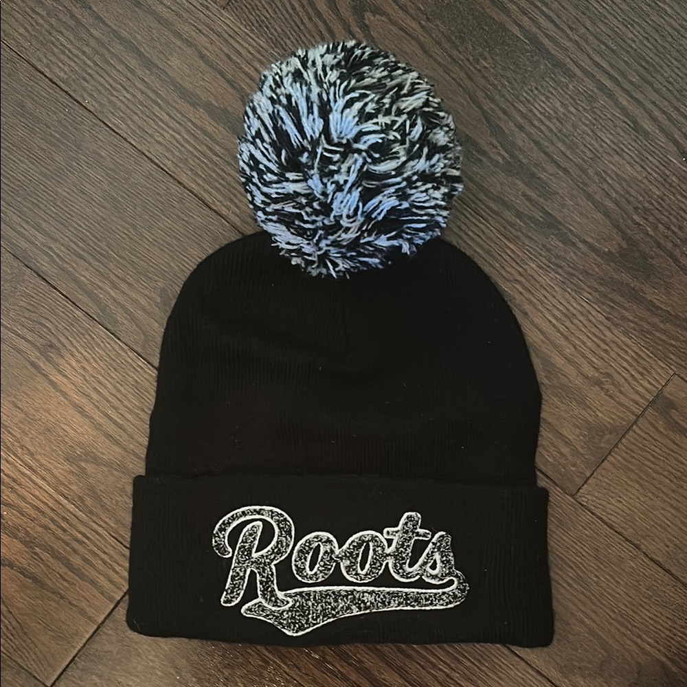 Roots Classic Black Knit Hat with Pom